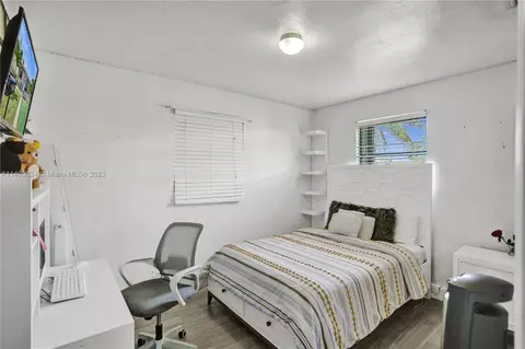 774 E 47th St, Hialeah, FL 33013 photo 24