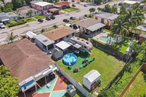 774 E 47th St, Hialeah, FL 33013 photo 33