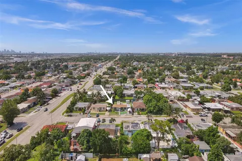 774 E 47th St, Hialeah, FL 33013 photo 37