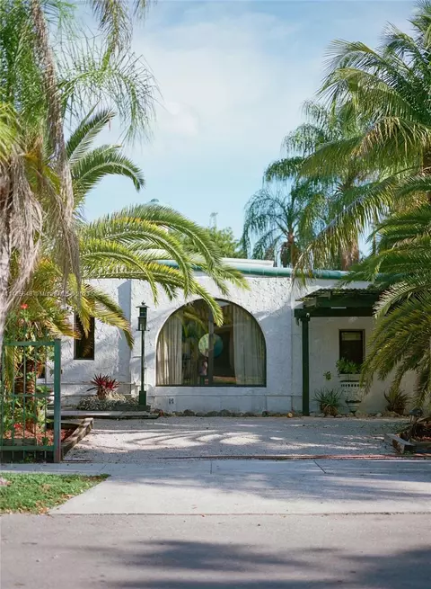1828 SW 14th Ter, Miami, FL 33145