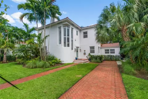 374 NE 95th St, Miami Shores, FL 33138