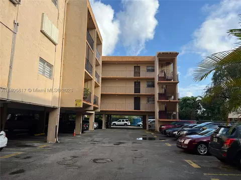 Undisclosed, Hialeah, FL 33014 photo 1