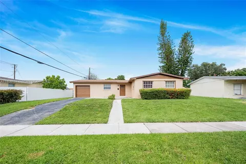 10391 SW 156th St, Miami, FL 33157