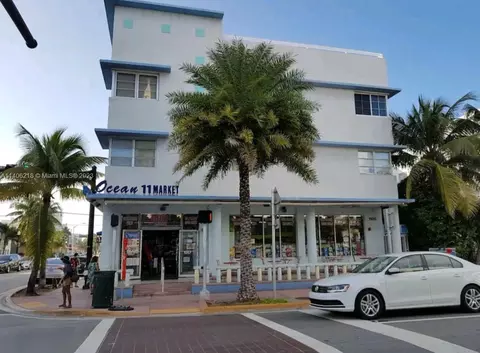 1100 Collins Ave #301, Miami Beach, FL 33139