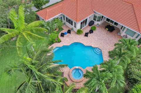 308 Mallard Rd, Weston, FL 33327
