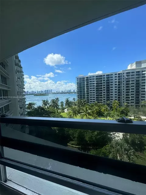 1500 Bay Rd #856S, Miami Beach, FL 33139