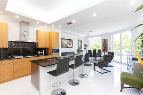 6000 Island Blvd #104, Aventura, FL 33160