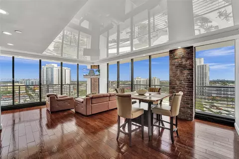 1720 Harrison St #14H, Hollywood, FL 33020