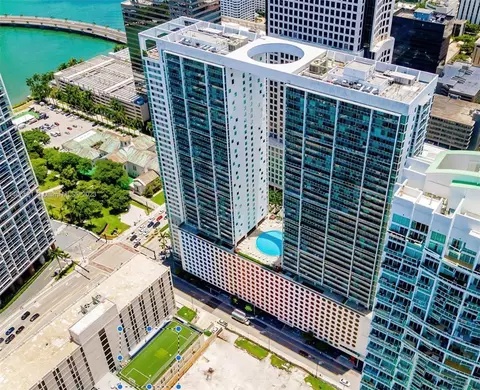 500 Brickell Ave #2208, Miami, FL 33131