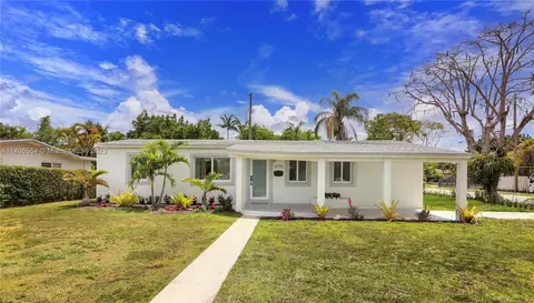 6770 SW 50th Ter, Miami, FL 33155