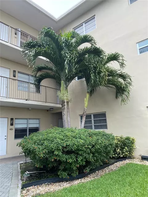 2200 S Ocean Dr #N110, Hollywood, FL 33019