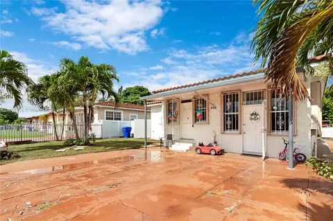 248 NW 62nd Ave, Miami, FL 33126