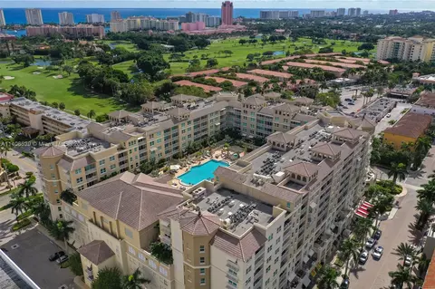 99 SE Mizner Blvd #PH45, Boca Raton, FL 33432