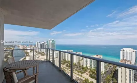 4010 S Ocean Dr #R2201, Hollywood, FL 33019