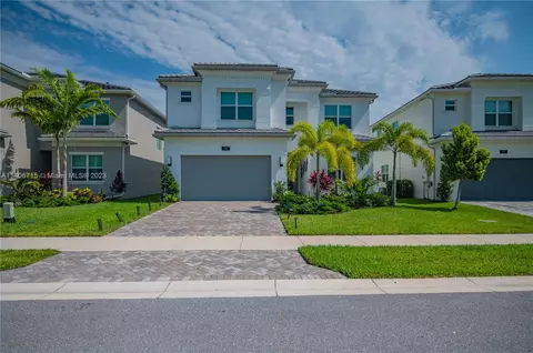 7613 Francisca Club Ln, Delray Beach, FL 33446
