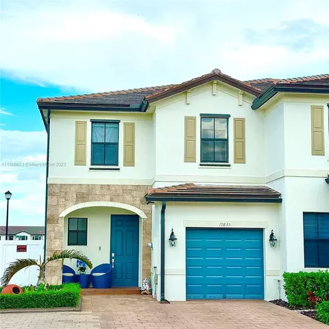 10835 W 33rd Ln, Hialeah, FL 33018