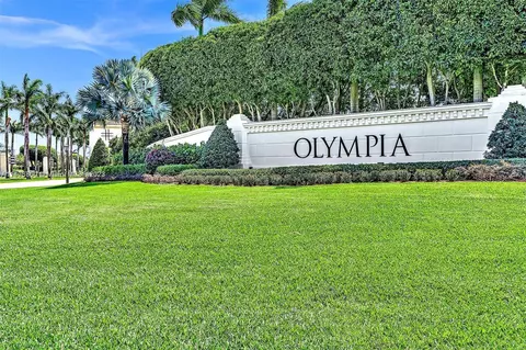 9946 Shepard Pl, Wellington, FL 33414