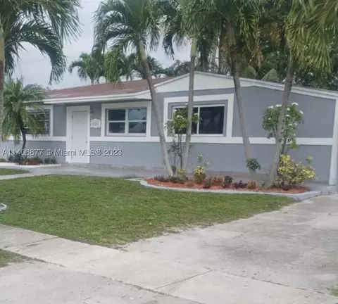 6580 W 11th Ct, Hialeah, FL 33012 photo 1