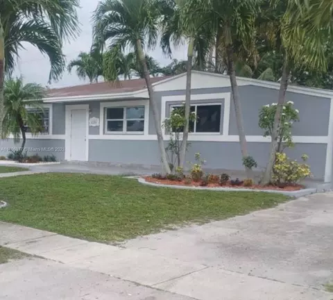 6580 W 11th Ct, Hialeah, FL 33012