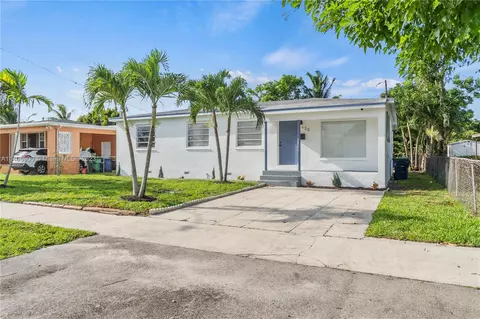 930 NW 84th Ter, Miami, FL 33150