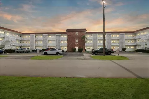 1380 NW 43rd Ter #203, Lauderhill, FL 33313