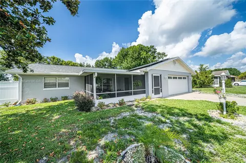 2403 Pasco Dr, Sebring, FL 33870 photo 3