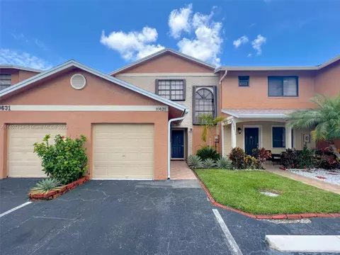 10621 NW 1st St #10621, Pembroke Pines, FL 33026