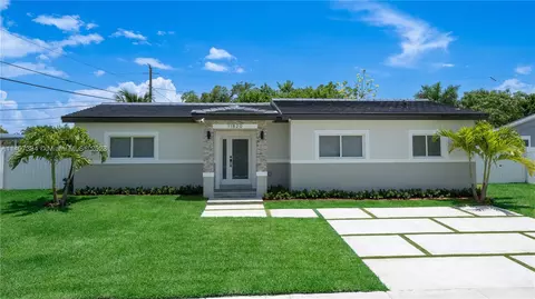 11820 SW 189th St, Miami, FL 33177