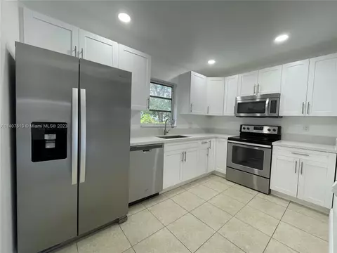 5379 SW 40th Ave #203, Fort Lauderdale, FL 33314