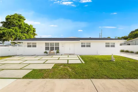 8365 SW 41st Ter, Miami, FL 33155