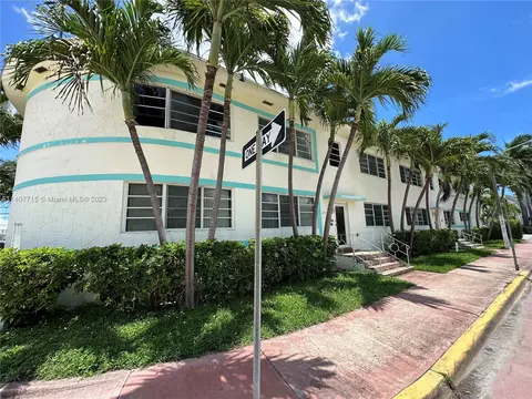 8345 Byron Ave #2, Miami Beach, FL 33141