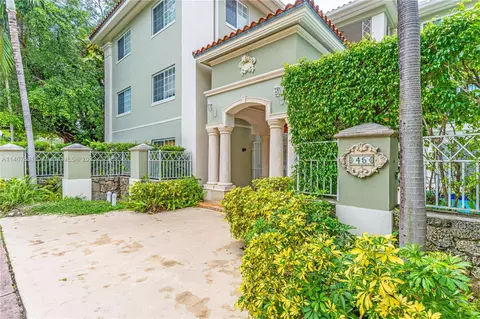 45 Antilla Ave #3B, Coral Gables, FL 33134