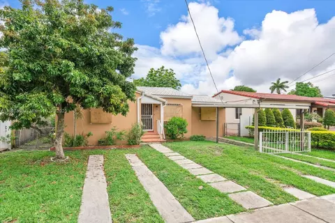 2510 SW 20th St, Miami, FL 33145