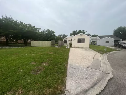 8800 SW 21st St, Miramar, FL 33025