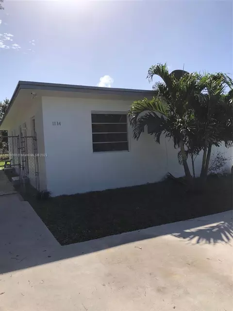 1184 NE 112th St, Miami, FL 33161