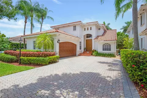 4499 NW 93rd Doral Ct, Doral, FL 33178
