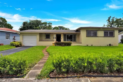 1331 NW 50th St, Miami, FL 33142