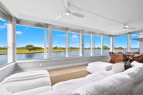 9200 W Bay Harbor Dr #3B, Bay Harbor Islands, FL 33154
