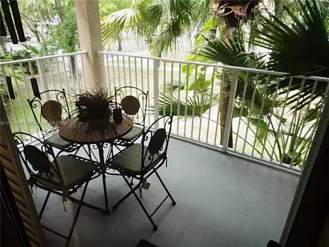 15770 SW 106th Ter #201, Miami, FL 33196