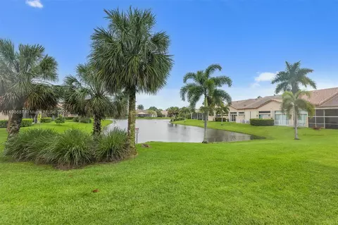 8130 N Madison Lakes Cir N #8130, Davie, FL 33328