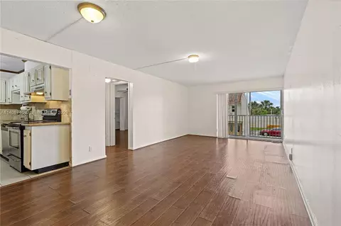 Undisclosed, Deerfield Beach, FL 33441