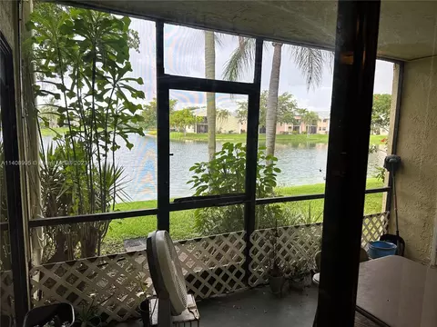 1100 Constitution Dr #1100F, Homestead, FL 33034