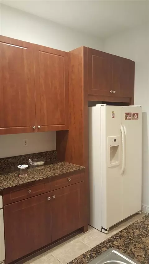 11715 SW 18th St #404, Miami, FL 33175