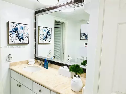 801 Pine Dr #9, Pompano Beach, FL 33060 photo 16