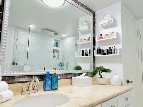 801 Pine Dr #9, Pompano Beach, FL 33060 photo 14