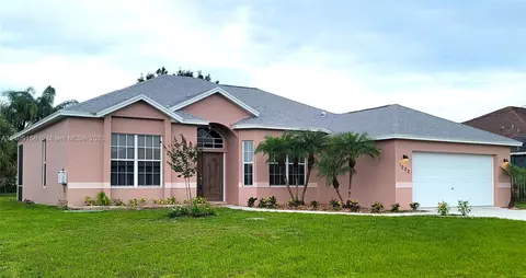 1002 SW Mccomkle Ave, Port Saint Lucie, FL 34953
