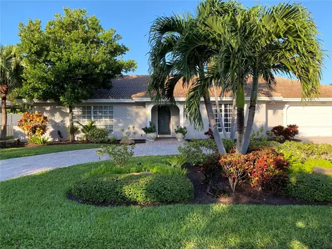 3731 NE 29th Ave, Lighthouse Point, FL 33064