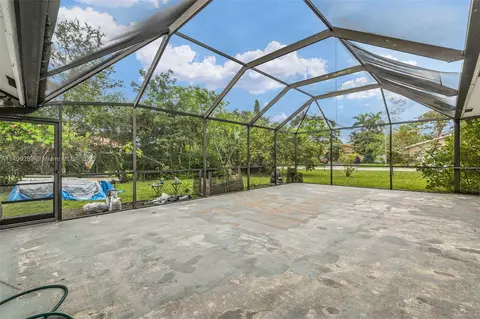 1061 NW 78th Ave, Plantation, FL 33322 photo 30