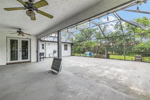 1061 NW 78th Ave, Plantation, FL 33322 photo 27