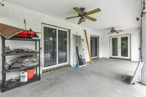 1061 NW 78th Ave, Plantation, FL 33322 photo 26